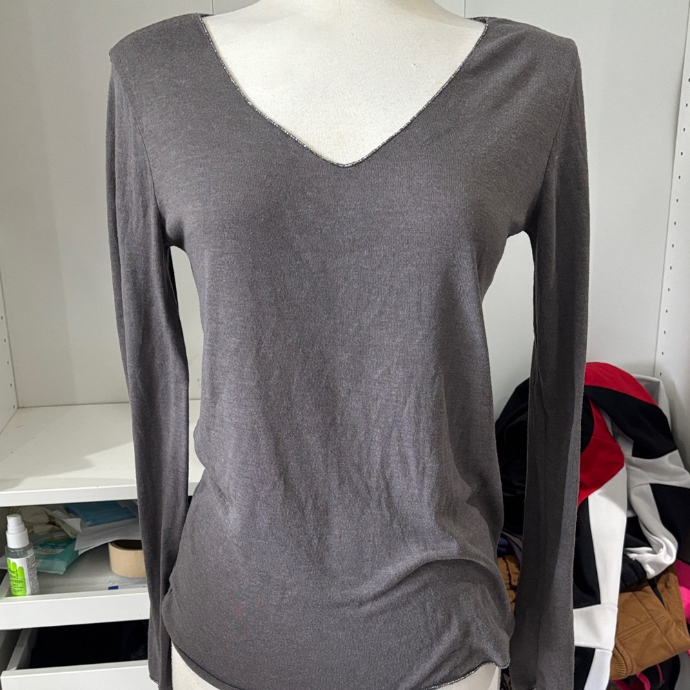 Women's V-Neck Sweater in Taupe